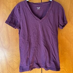 Madewell V Neck T Shirt Plum XXS